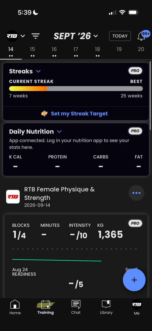 The training calendar with the RTB Female Physique and Strength program loaded